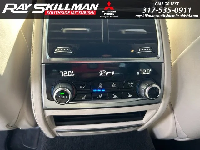 Used 2016 White BMW 750i xDrive image 17