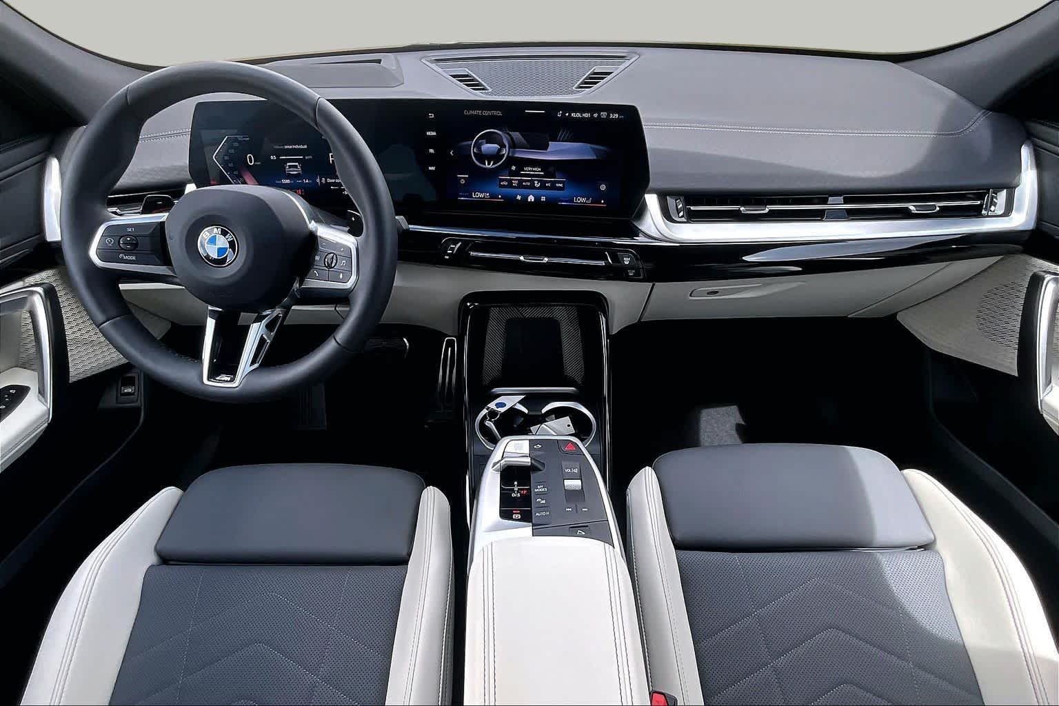 Used 2026 Brooklyn Grey Metallic BMW xDrive28i image 15