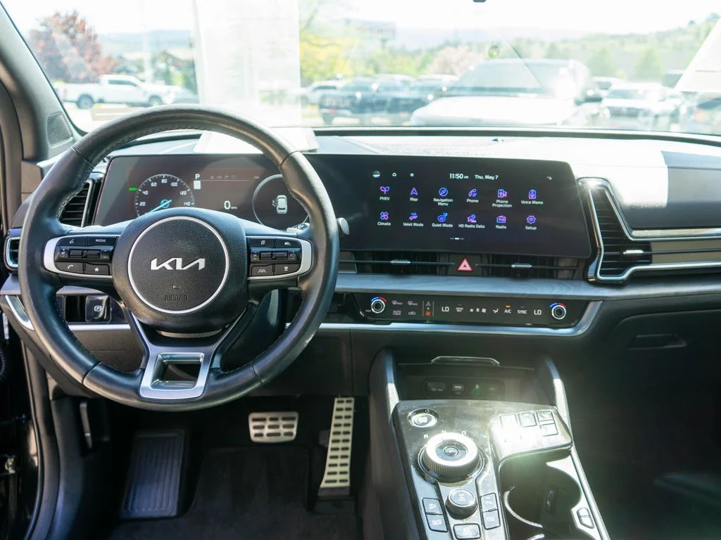 Used 2025 Black Kia X-Line Prestige image 14