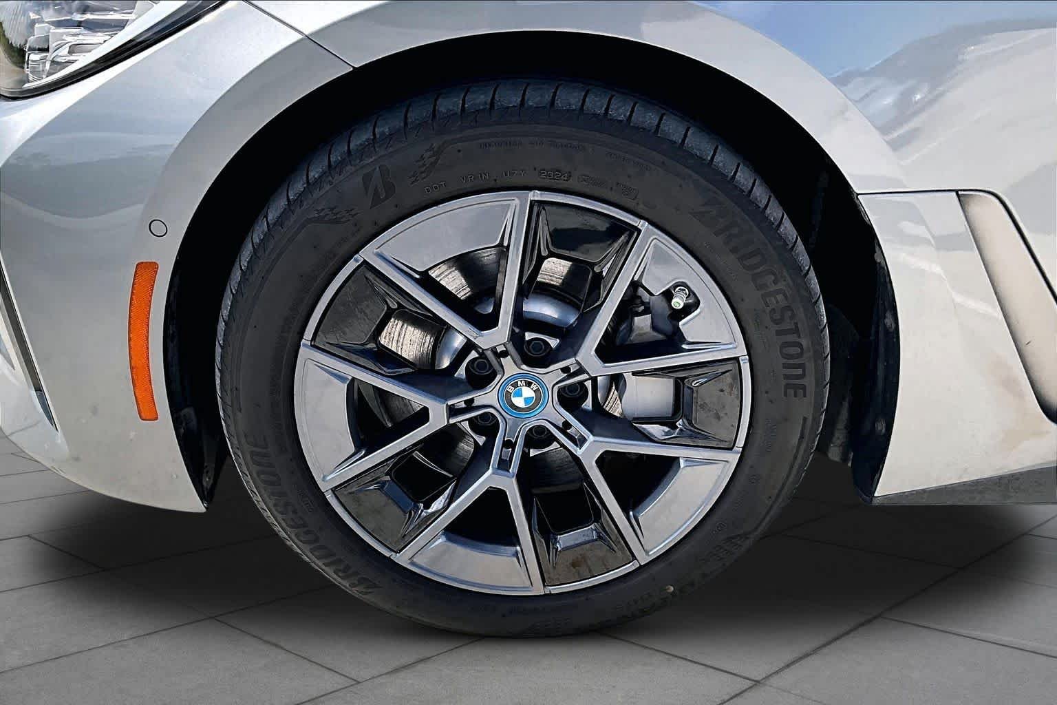 Used 2023 Skyscraper Grey Metallic BMW eDrive35 image 10