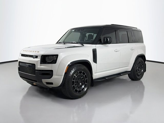 2026 Land Rover Defender 110 OCTA Black