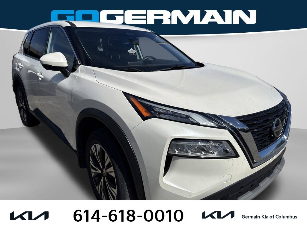 Used 2021 White Nissan SV image 6