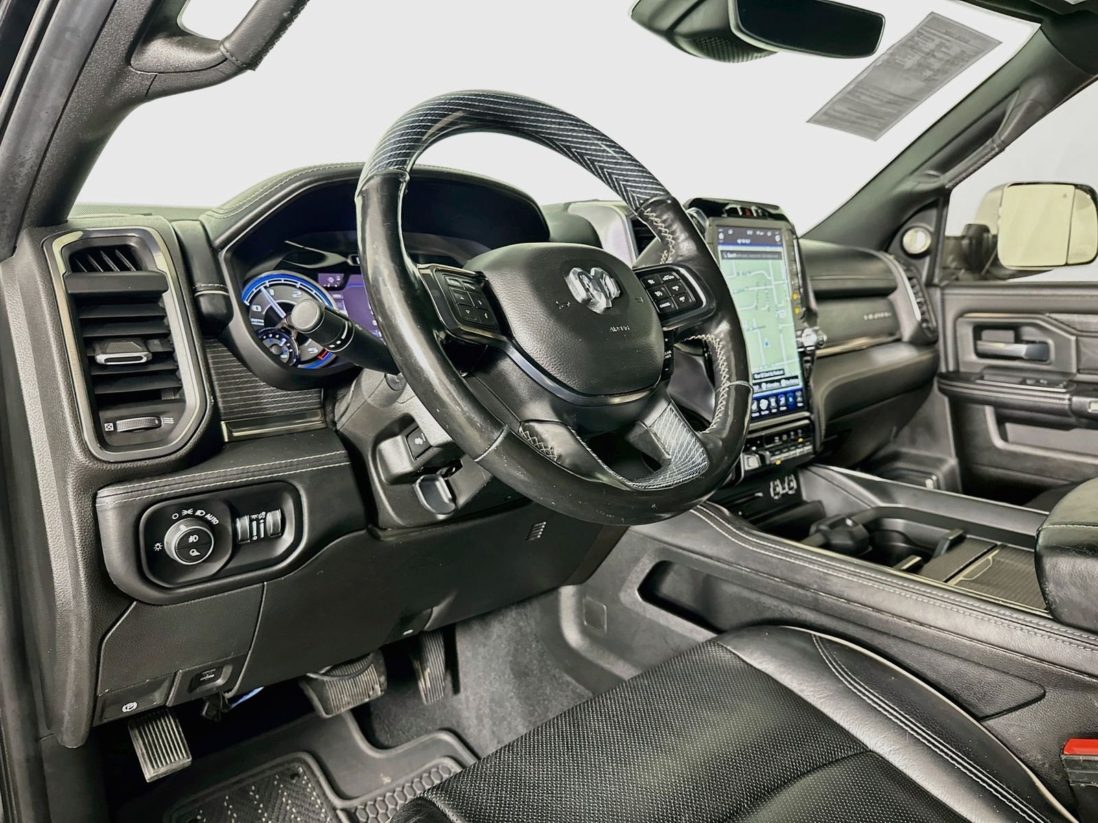 Used 2019 Diamond Black Crystal Pearlcoat Ram Limited image 8