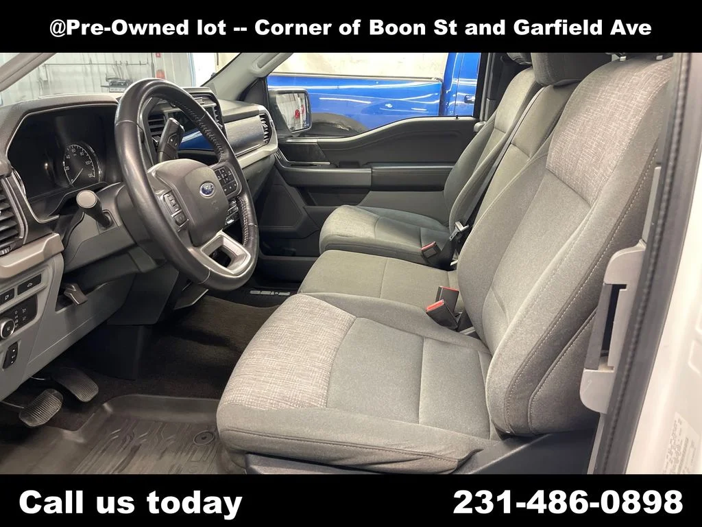 Used 2021 White Ford XLT image 14