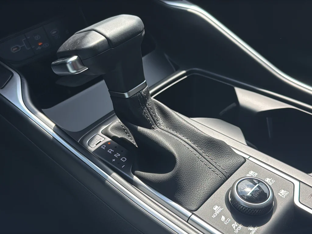 New 2026 Wolf Gray Kia X-Line EX image 43