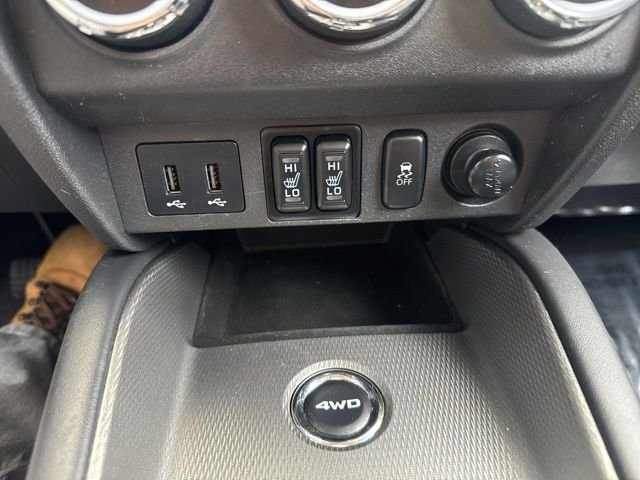 Used 2019 White Mitsubishi 2.4 GT image 14