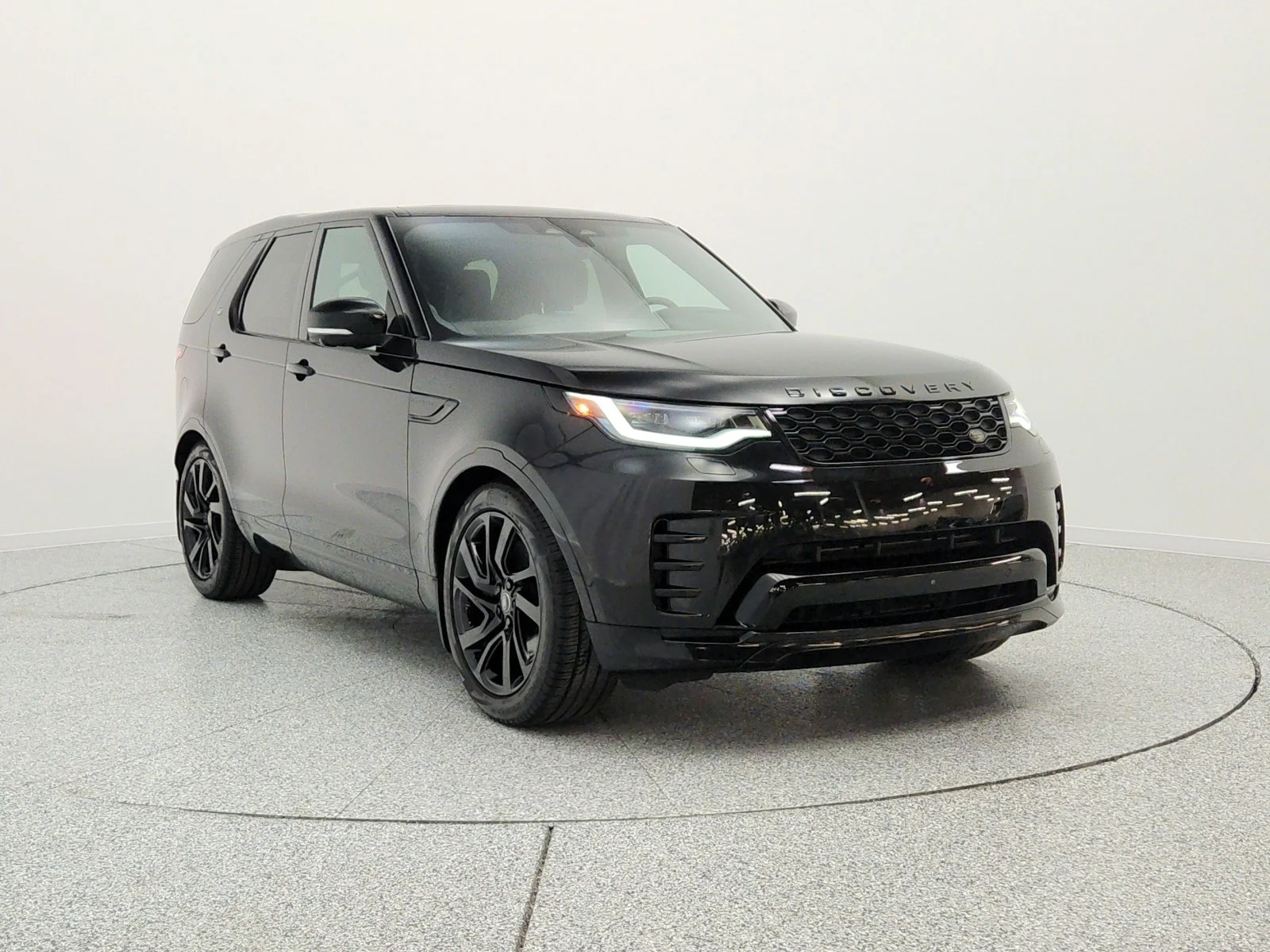 Used 2024 Santorini Black Metallic Land Rover P360 Dynamic SE image 3
