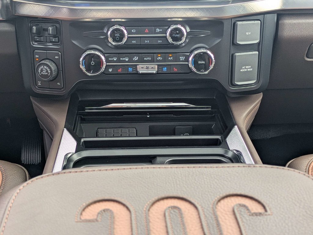 New 2026 Star White Metallic Tri-Coat Ford F-250® King Ranch® image 42