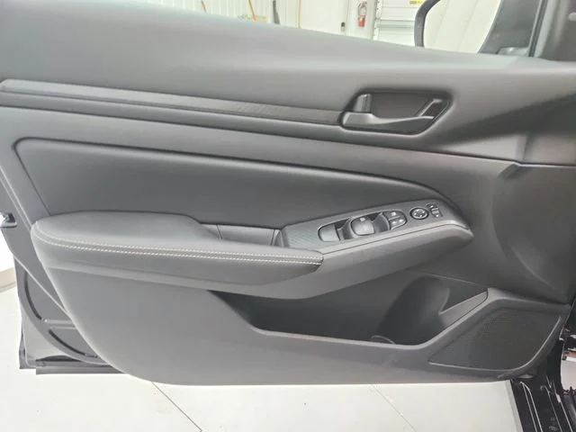 New 2026 Black Nissan 2.5 SV image 29