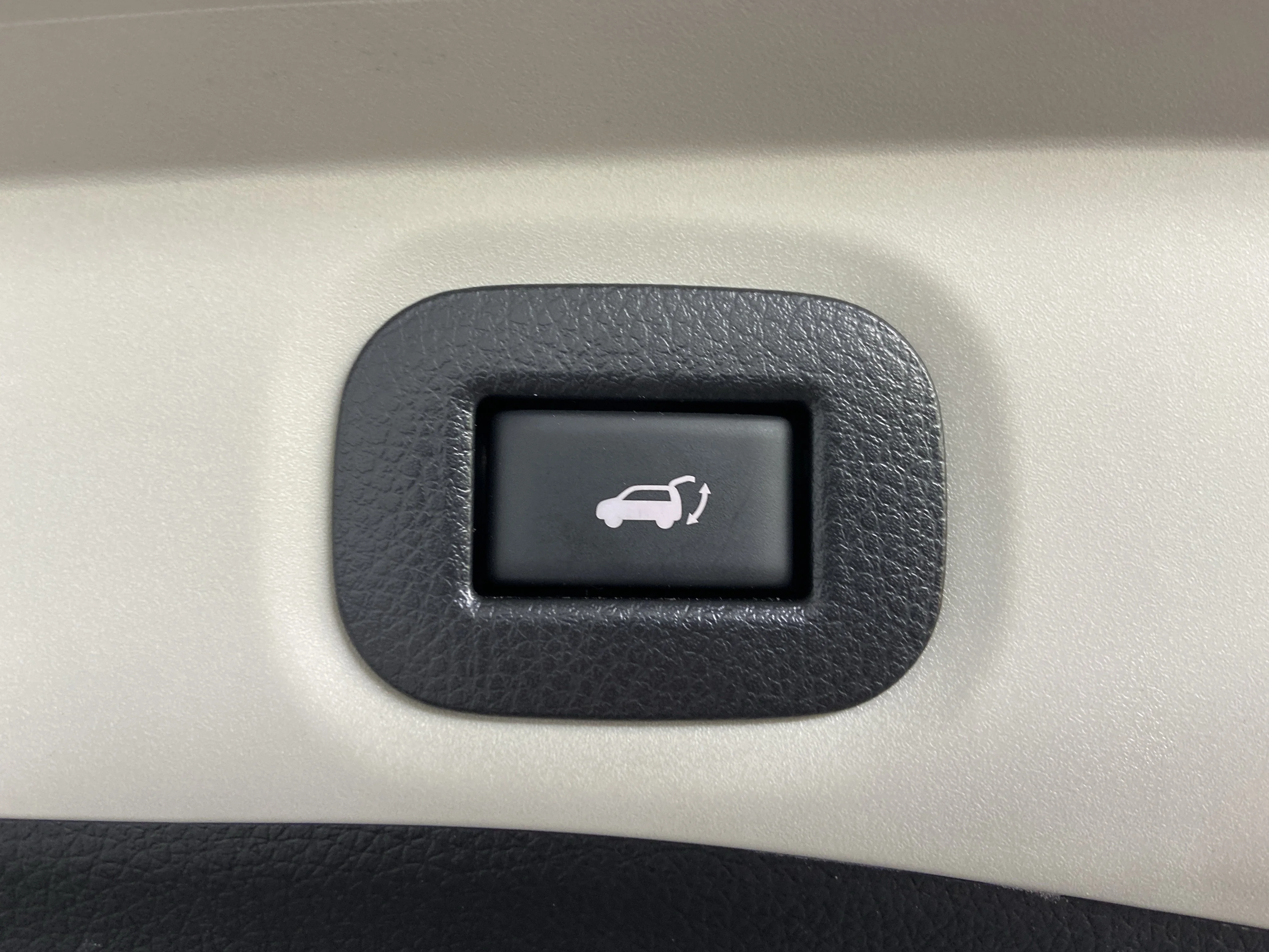 Used 2019 Gun Metallic Nissan SV image 32