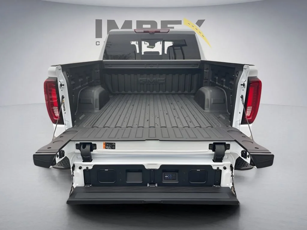 New 2026 Glacier White Tricoat GMC Denali Ultimate image 32
