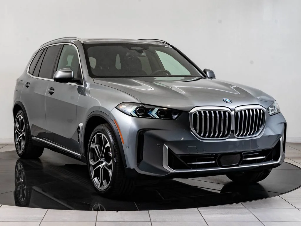 Used 2024 Skyscraper Gray Metallic BMW xDrive50e image 12
