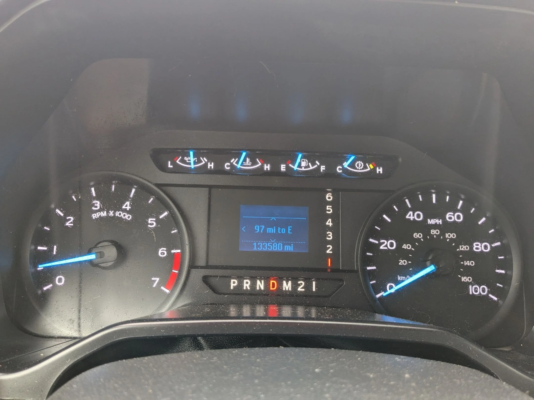 Used 2017 Oxford White Ford XL image 15