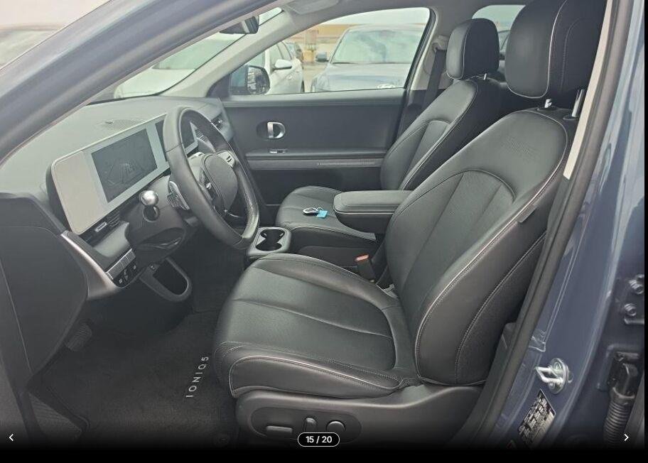 Certified Used 2023 Digital Teal Hyundai SEL image 5