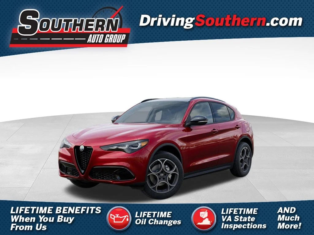 New 2025 Red Alfa Romeo Base image 1