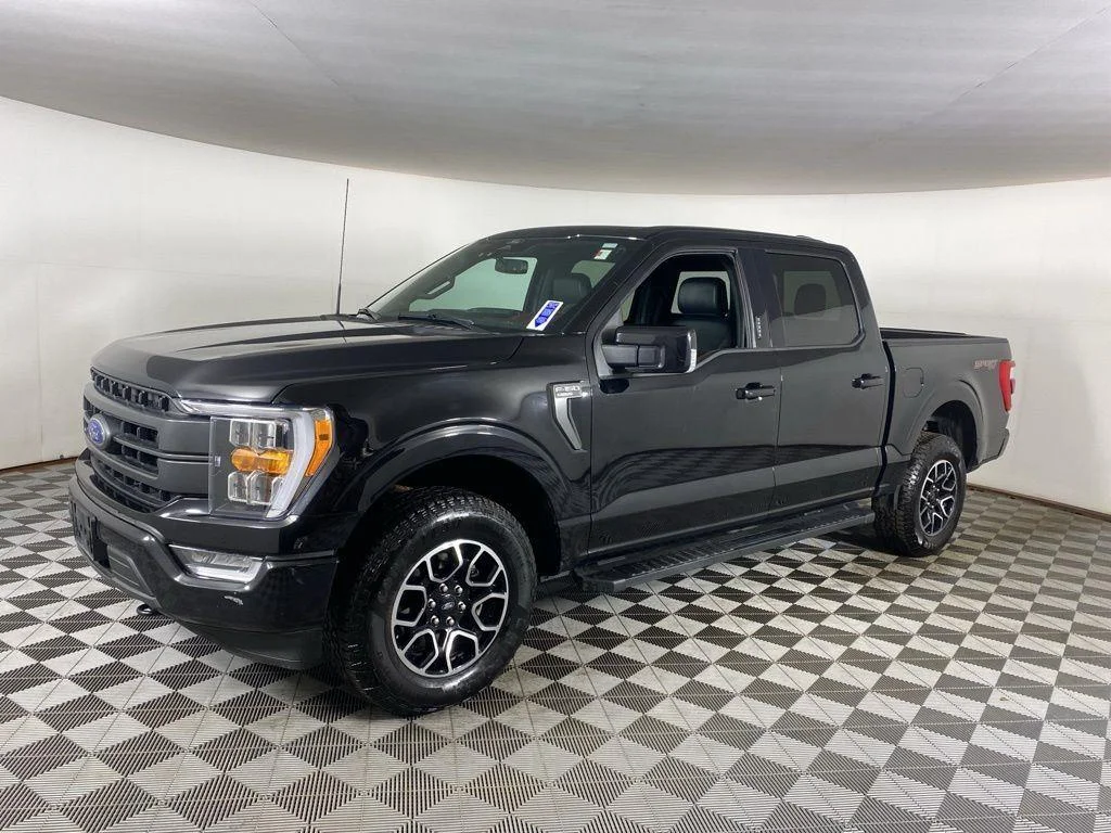 Used 2022 Agate Black Ford LARIAT image 6