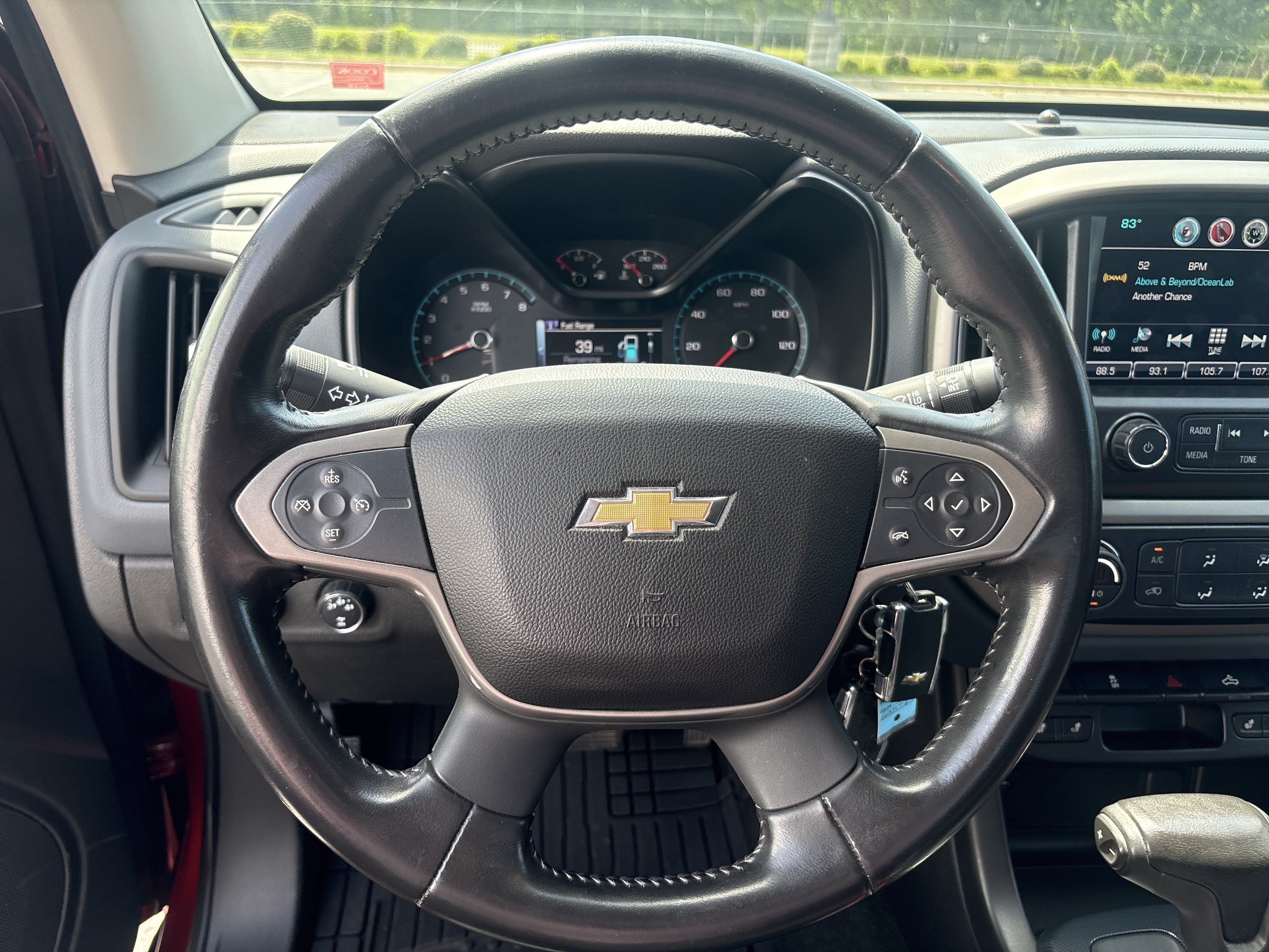 Used 2016 Red Rock Metallic Chevrolet 4WD Z71 image 23