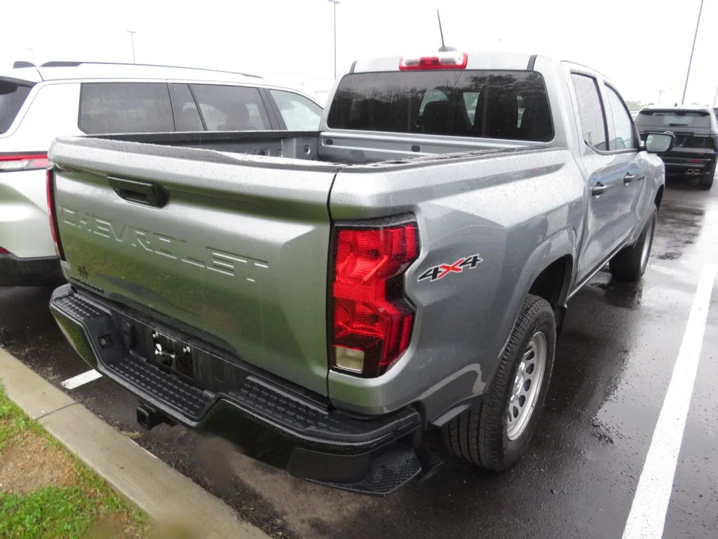Used 2024 Gray Chevrolet Work Truck image 11