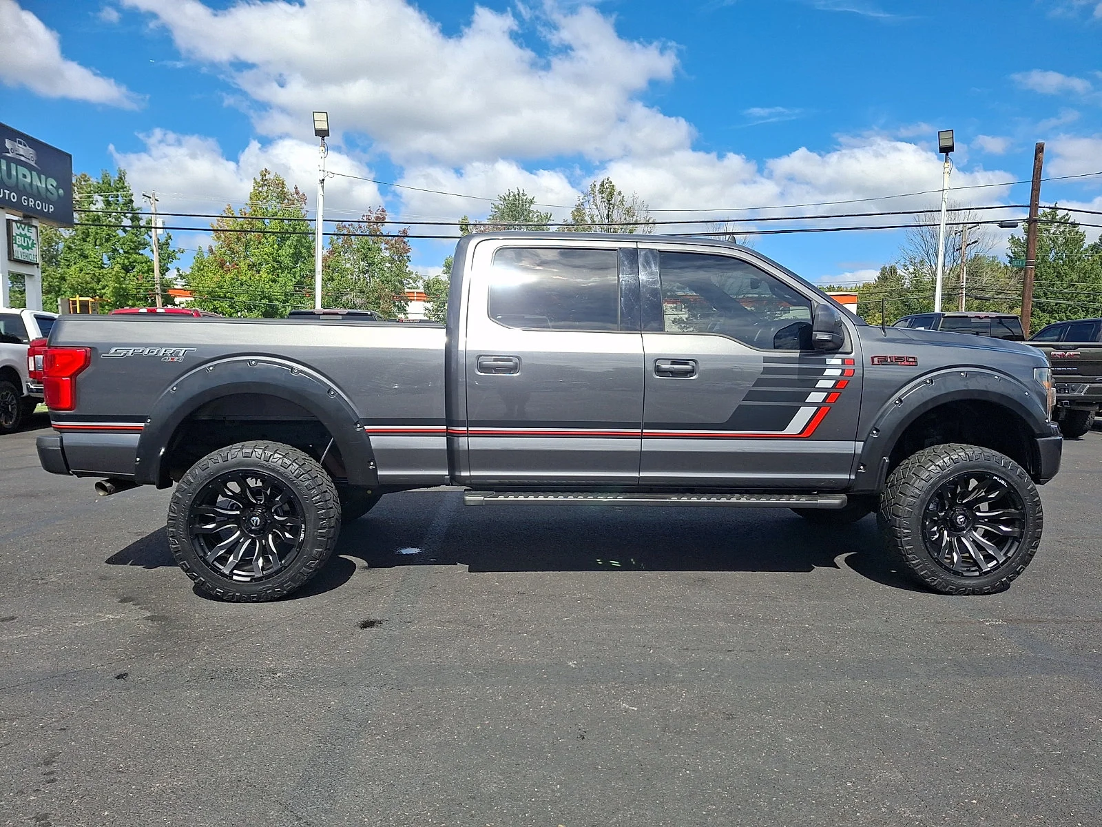 Used 2019 Magnetic Metallic   J7 Ford LARIAT image 12