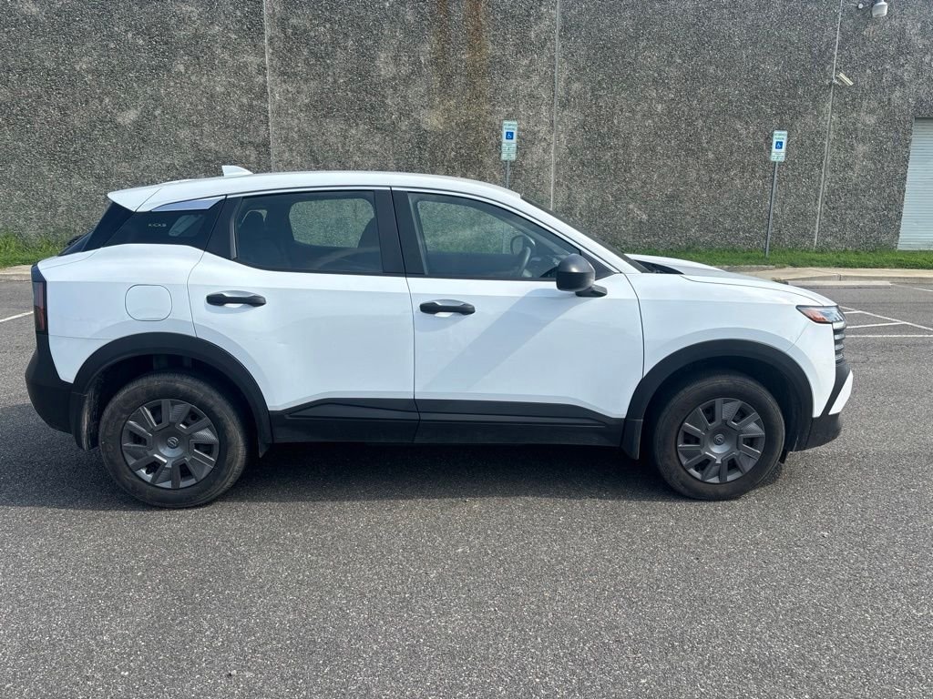 Used 2025 White Nissan S image 8