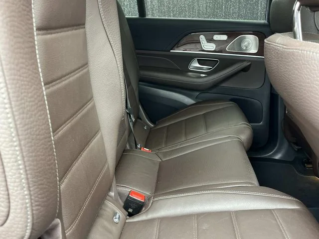 Used 2022  Mercedes-Benz GLS 450 image 23
