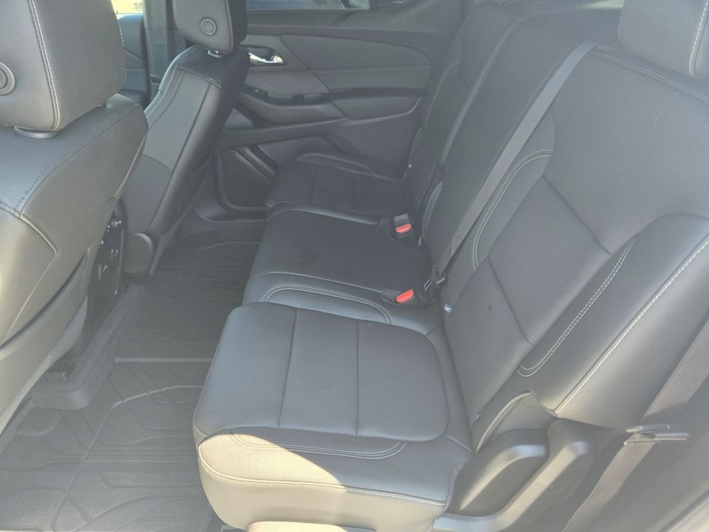 Used 2023 Beige Chevrolet LT Leather image 10