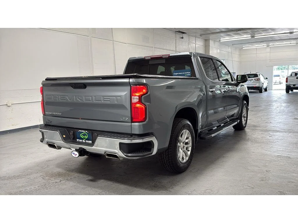 Used 2019 SATIN STEEL METALLIC Chevrolet LTZ image 6