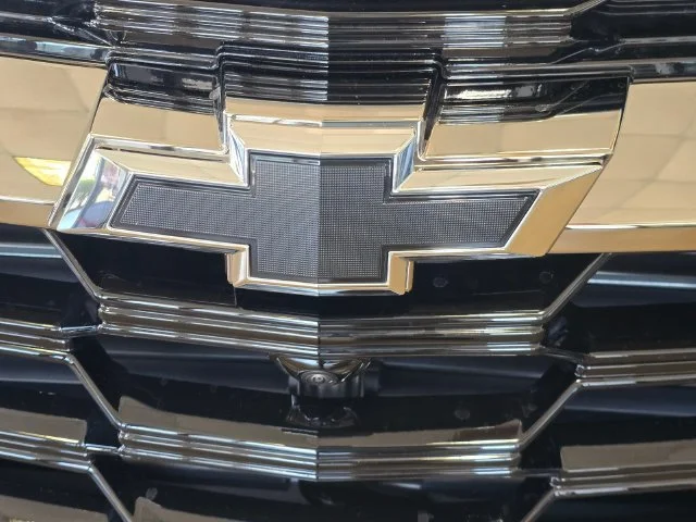 New 2027 Sterling Gray Metallic Chevrolet ACTIV image 4