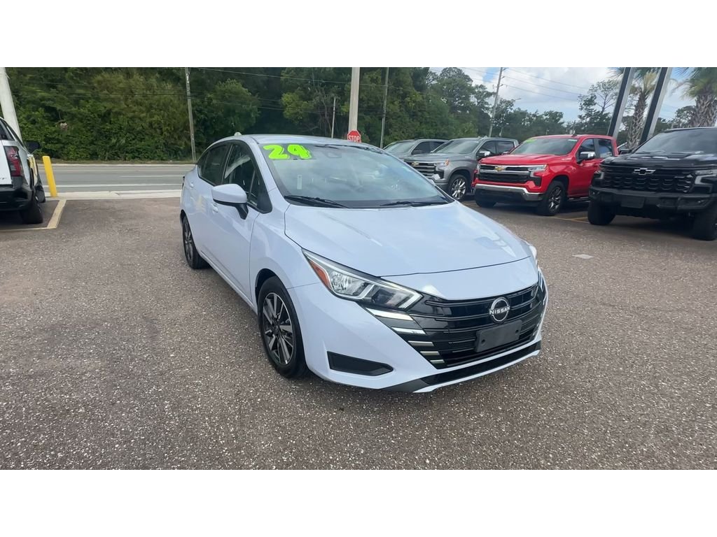 Used 2024 Gray Nissan SV image 8