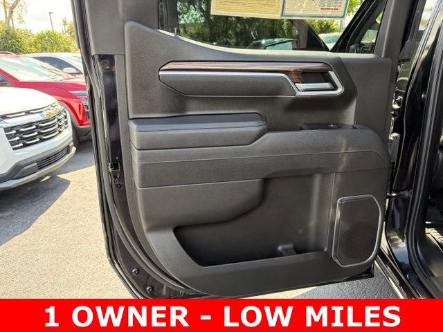 Certified Used 2025 Black Chevrolet RST image 13