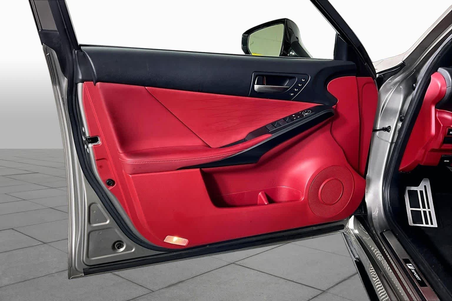Used 2023 Atomic Silver Lexus F SPORT image 20