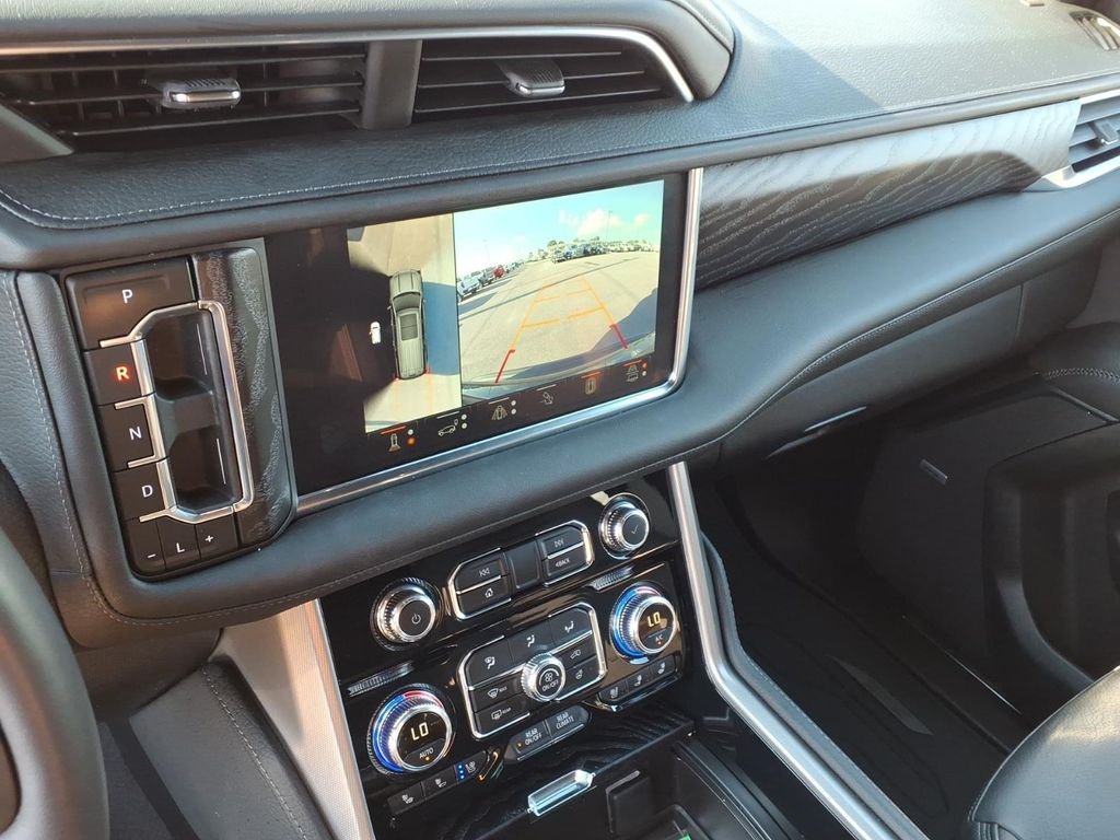 Used 2024 Onyx Black GMC Denali image 10