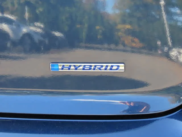 Certified Used 2025 Canyon River Blue Metallic Honda EX-L image 8