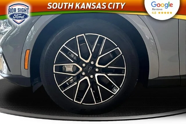 New 2026 Glacier Gray Metallic Tri-coat Ford Premium image 14