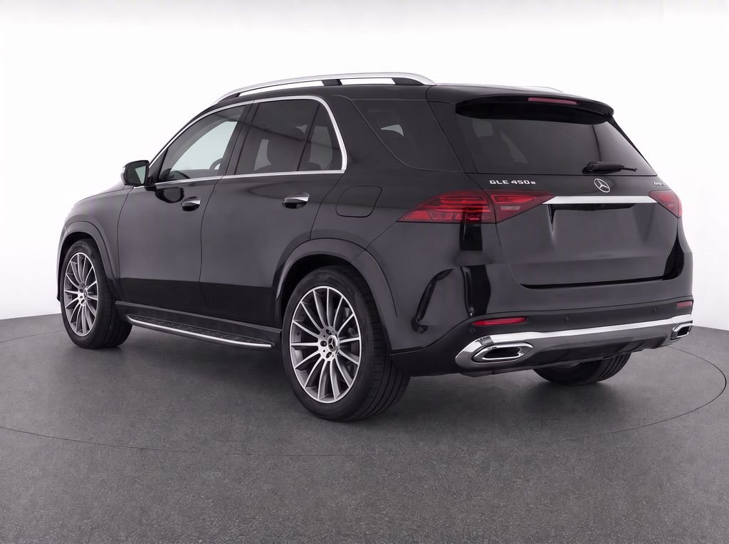Used 2025 Black Mercedes-Benz GLE 450e image 3