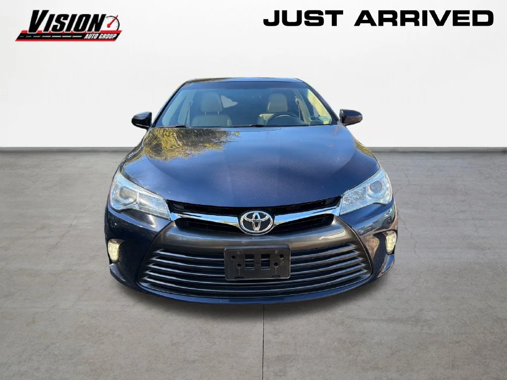 Used 2017 Blue Toyota XLE image 2
