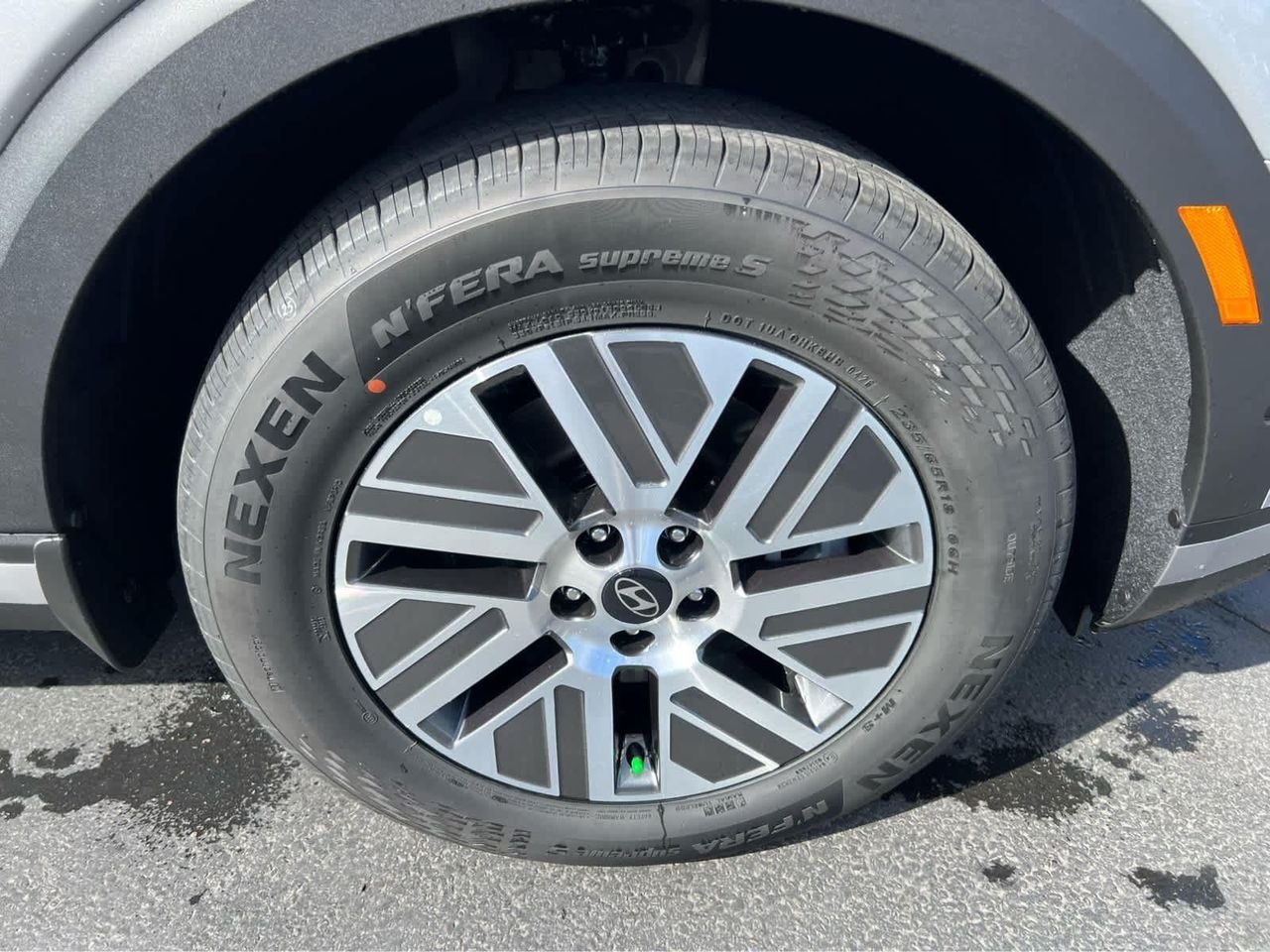 New 2026 Typhoon Silver Metallic Hyundai SEL Premium 8P image 16