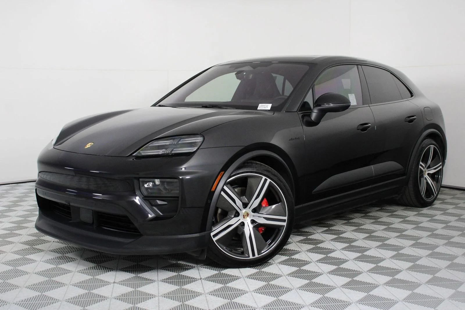 Certified Pre-Owned 2025 Porsche Macan Electric 4S AWD 
