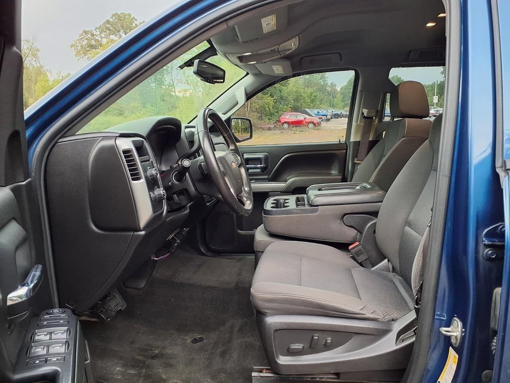 Used 2016 Blue Chevrolet LT image 13