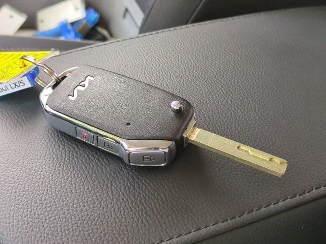 Certified Used 2025 White Kia LX image 25
