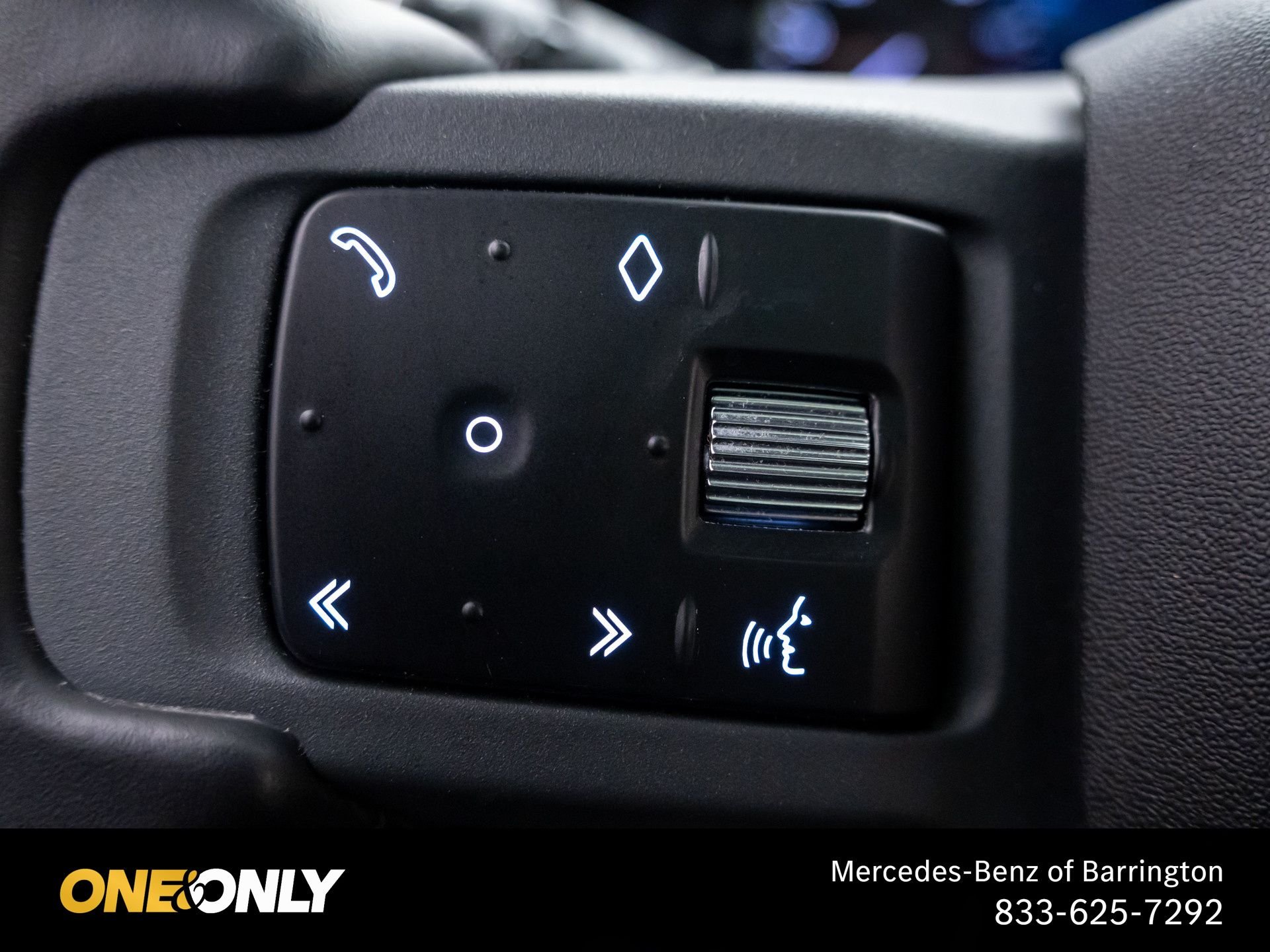Used 2023 Gray Land Rover X-Dynamic SE image 22