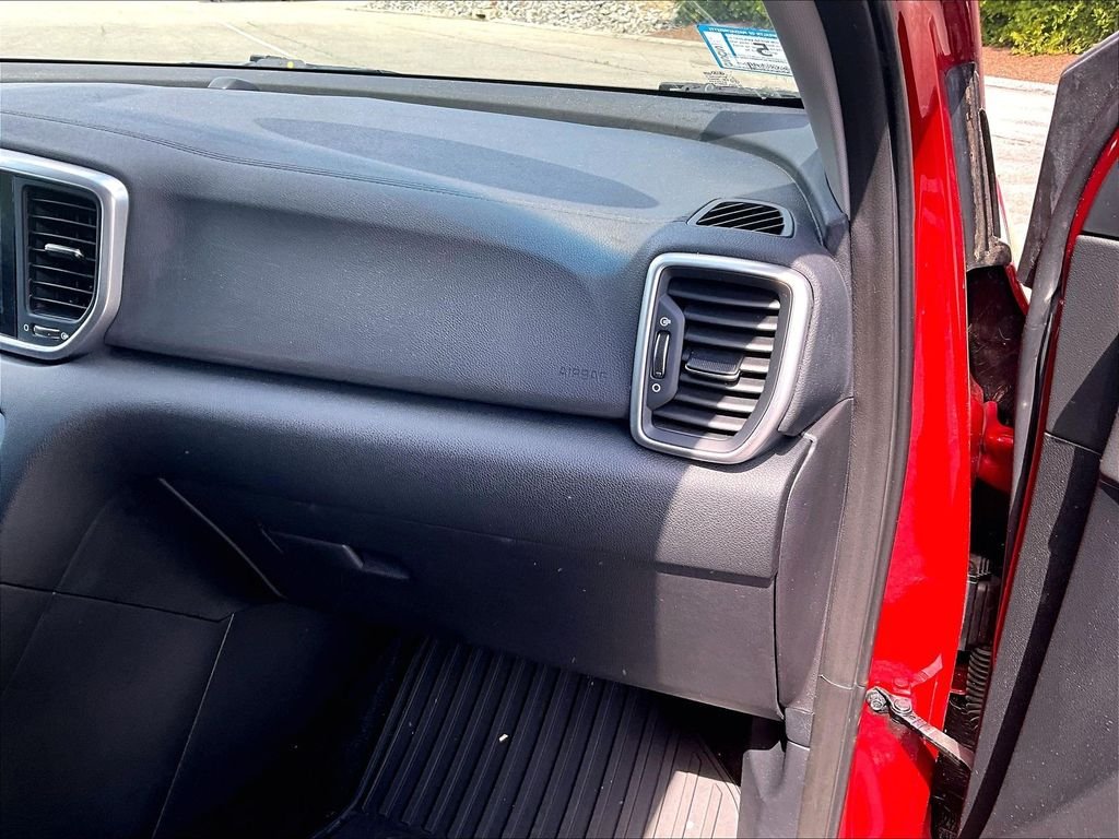 Used 2020 Red Kia LX image 13