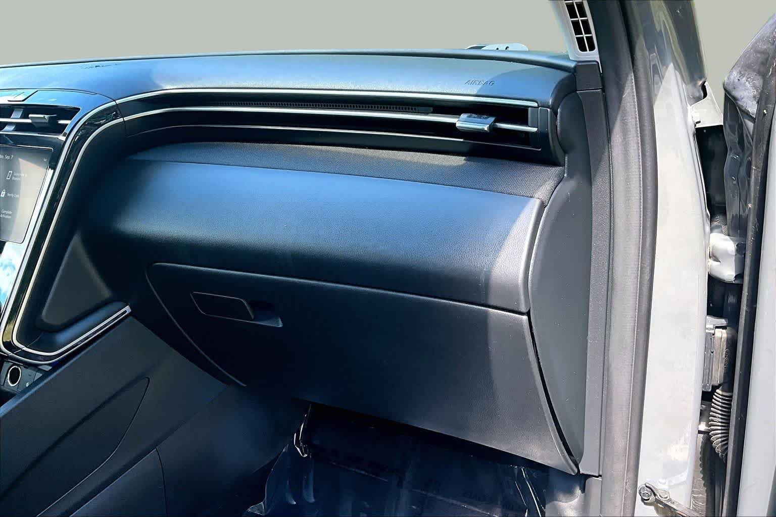 Used 2024 Hampton Gray Hyundai SEL image 19