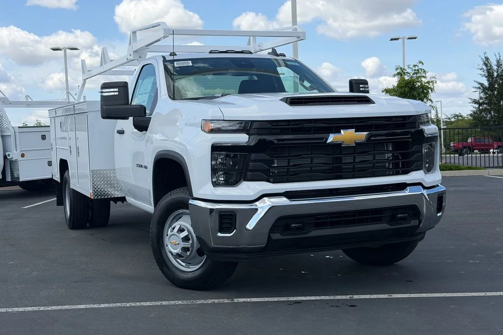 2026 Chevrolet Silverado HD WT 4WD Regular Cab 162" WB's photo