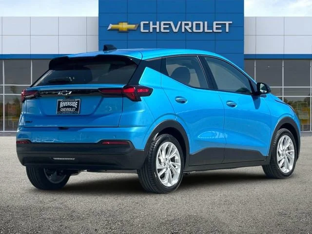 New 2027 Marina Blue Metallic Chevrolet LT image 4