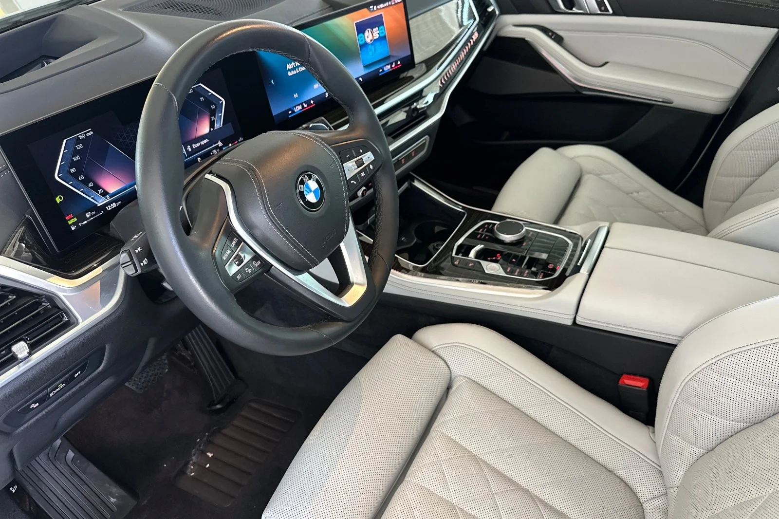 Certified Used 2024 Alpine White BMW sDrive40i image 9