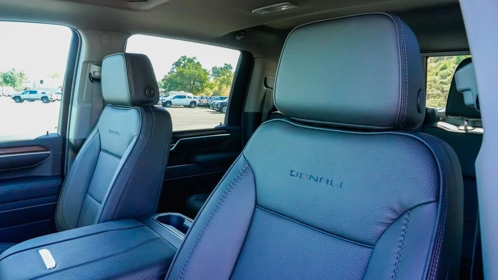 2026 GMC Sierra 2500HD Denali - Photo 15