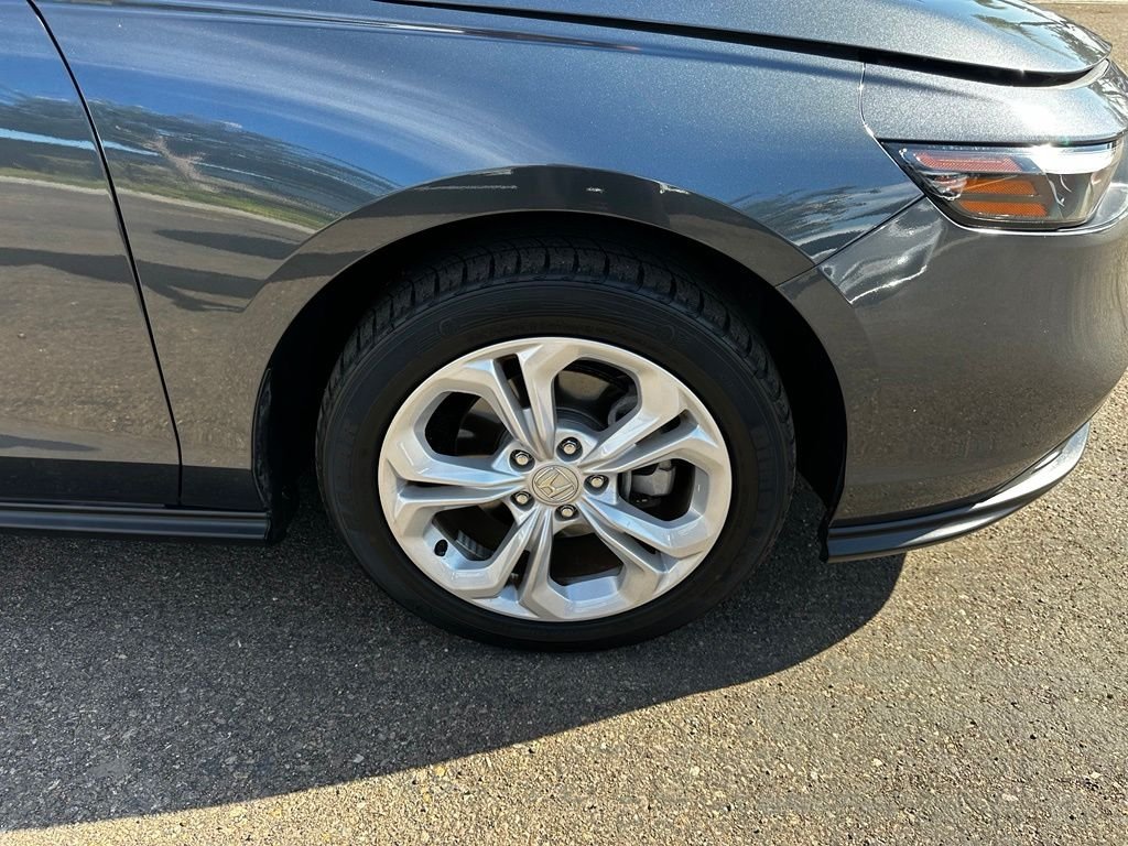 Used 2024  Honda LX image 12