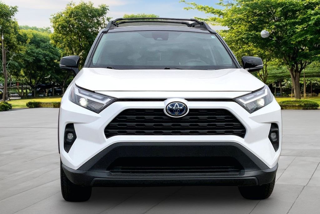 Used 2024 White Toyota Woodland Edition image 2