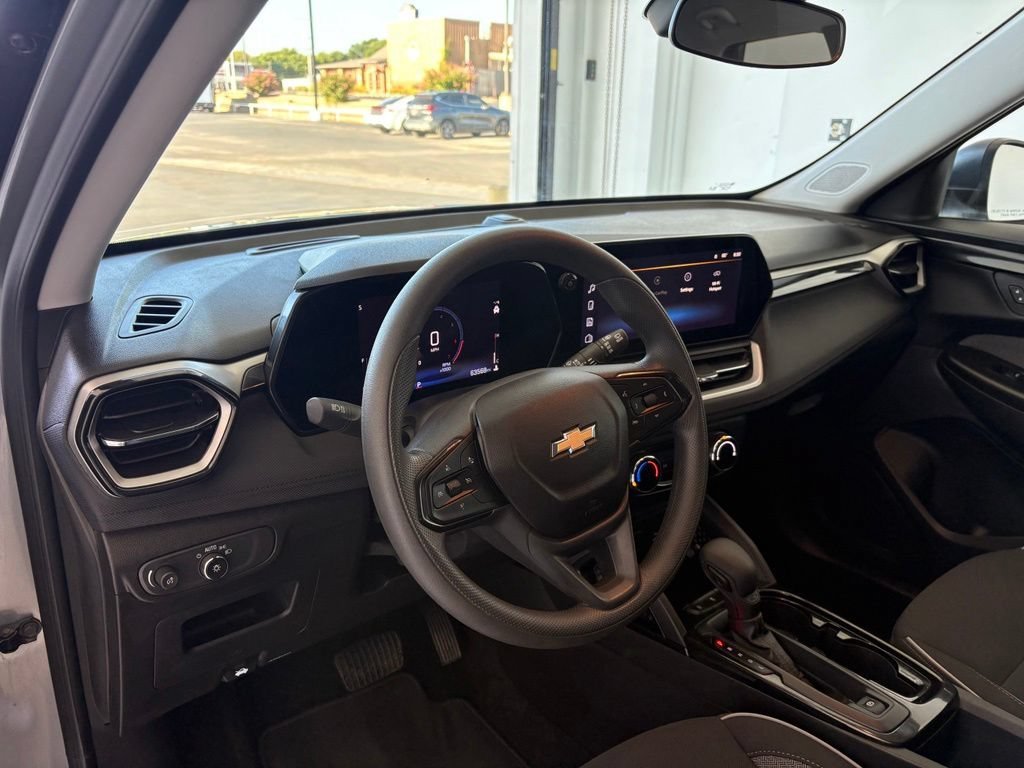 Used 2025 Sterling Gray Metallic Chevrolet LS image 2